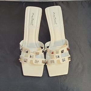 BRAND NEW ANNE MICHELLE SILVERTONE ROCKSTAR MULE SQUARE TOE WOMEN"S SANDAL